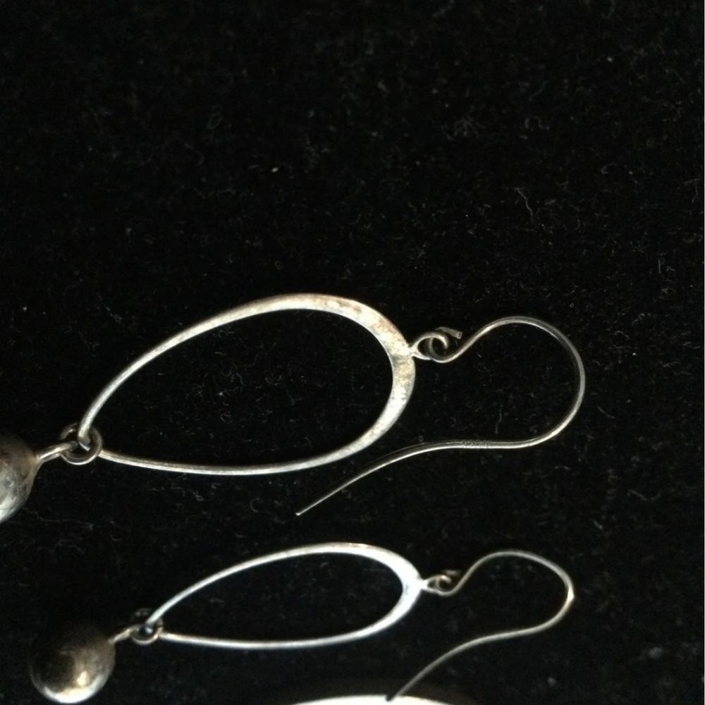 🥳HP🥳Chanel RARE Vintage Wire Teardrop Oval Authentic Earrings - Picture 5 of 9